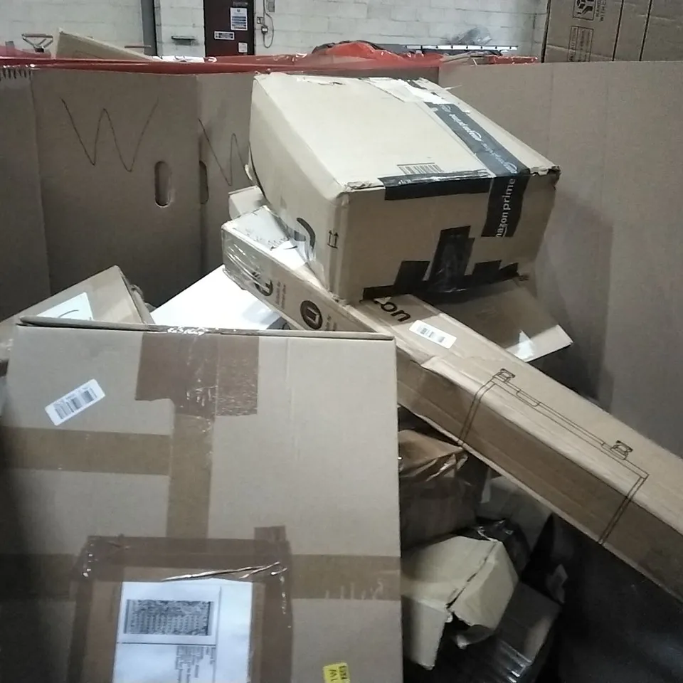 PALLET OF HOUSEHOLD ITEMS TO INCLUDE SCOOTER, CARPET CLEANER, ELECTRONIC DARTS BOARD,RESIN SCULPTURE AND OTHER ASSORTED ITEMS...