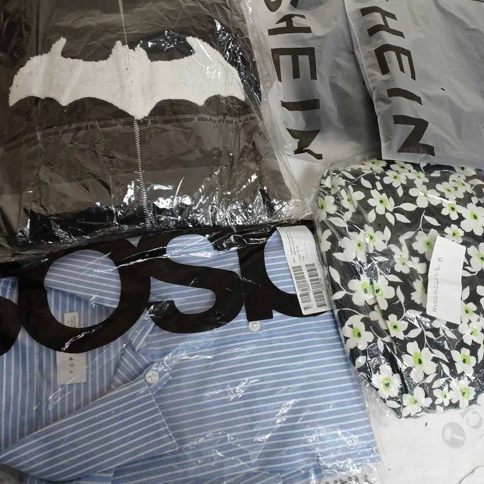 BOX OF APPROXIMATELY 15 ASSORTED ITEMS TO INCLUDE SHEIN TOP, ASOS TOP, BATMAN JUMPER ETC