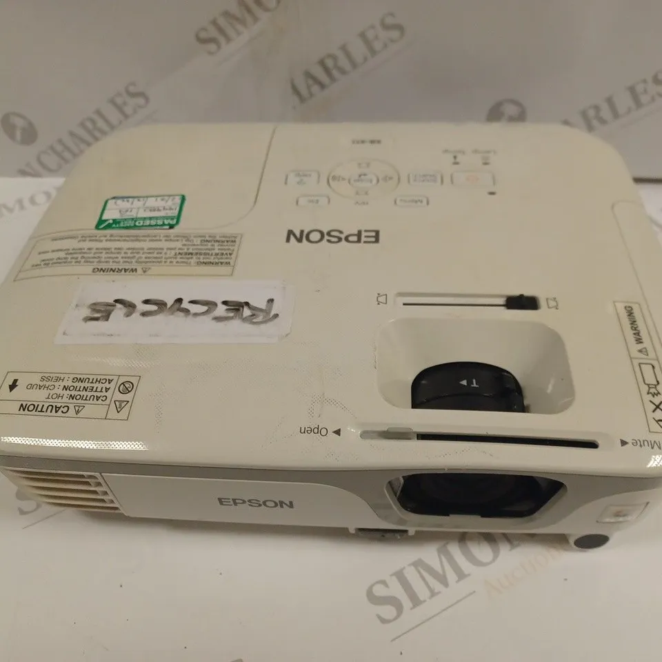 UNBOXED EPSON EB-X11 LCD PROJECTOR
