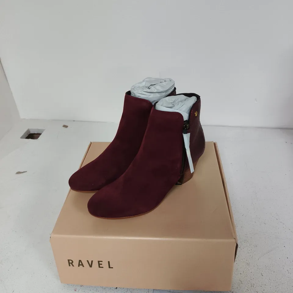 RAVEL BORDO SUEDE ANKLE BOOTS – UK 5 (EU 38)