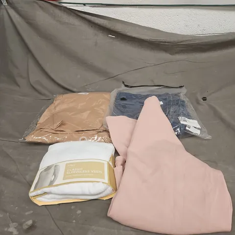 BOX OF APPROXIMATELY 20 ASSORTED CLOTHING ITEMS TO INCLUDE JEANS, TROUSERS, PINK TOP, VESTS ETC