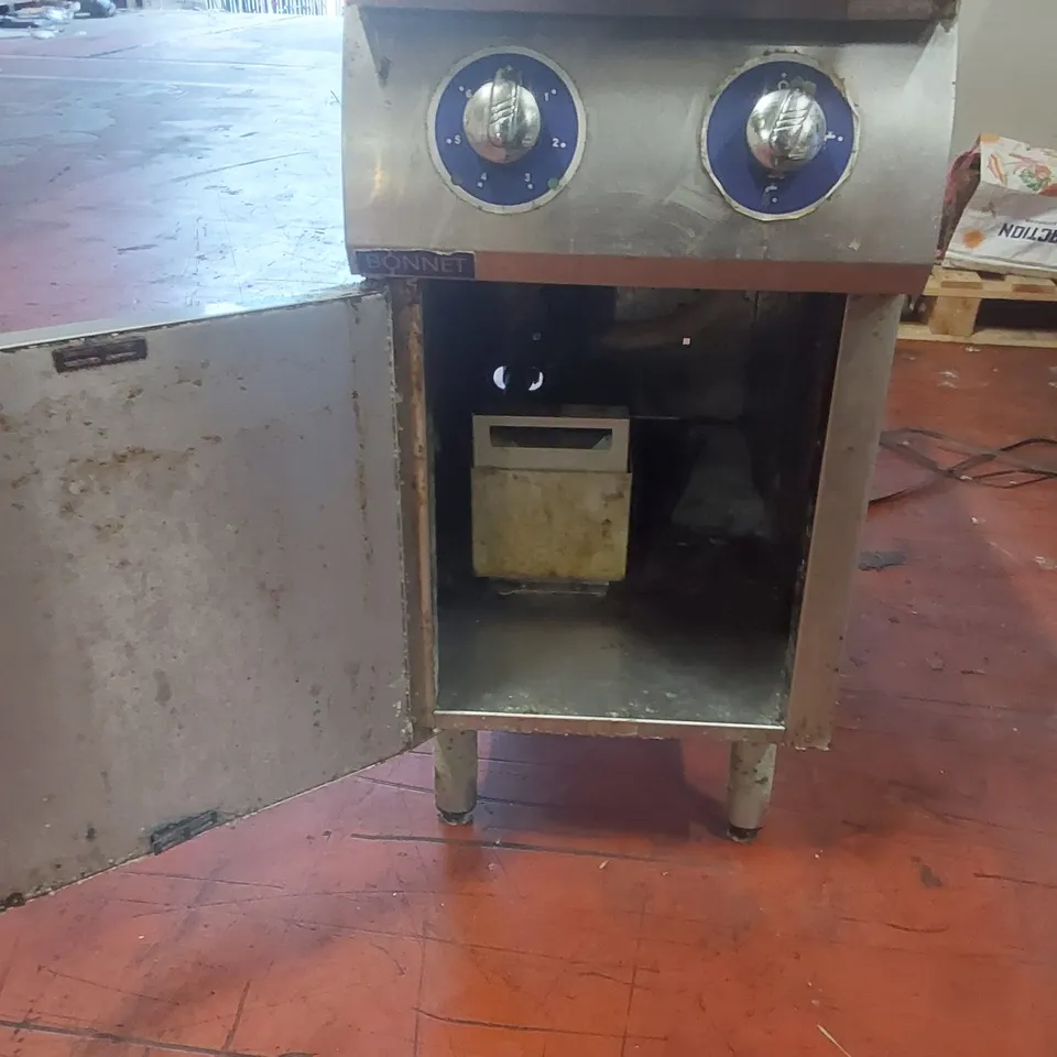BONNET COMMERCIAL ELECTRIC DEEP FRYER