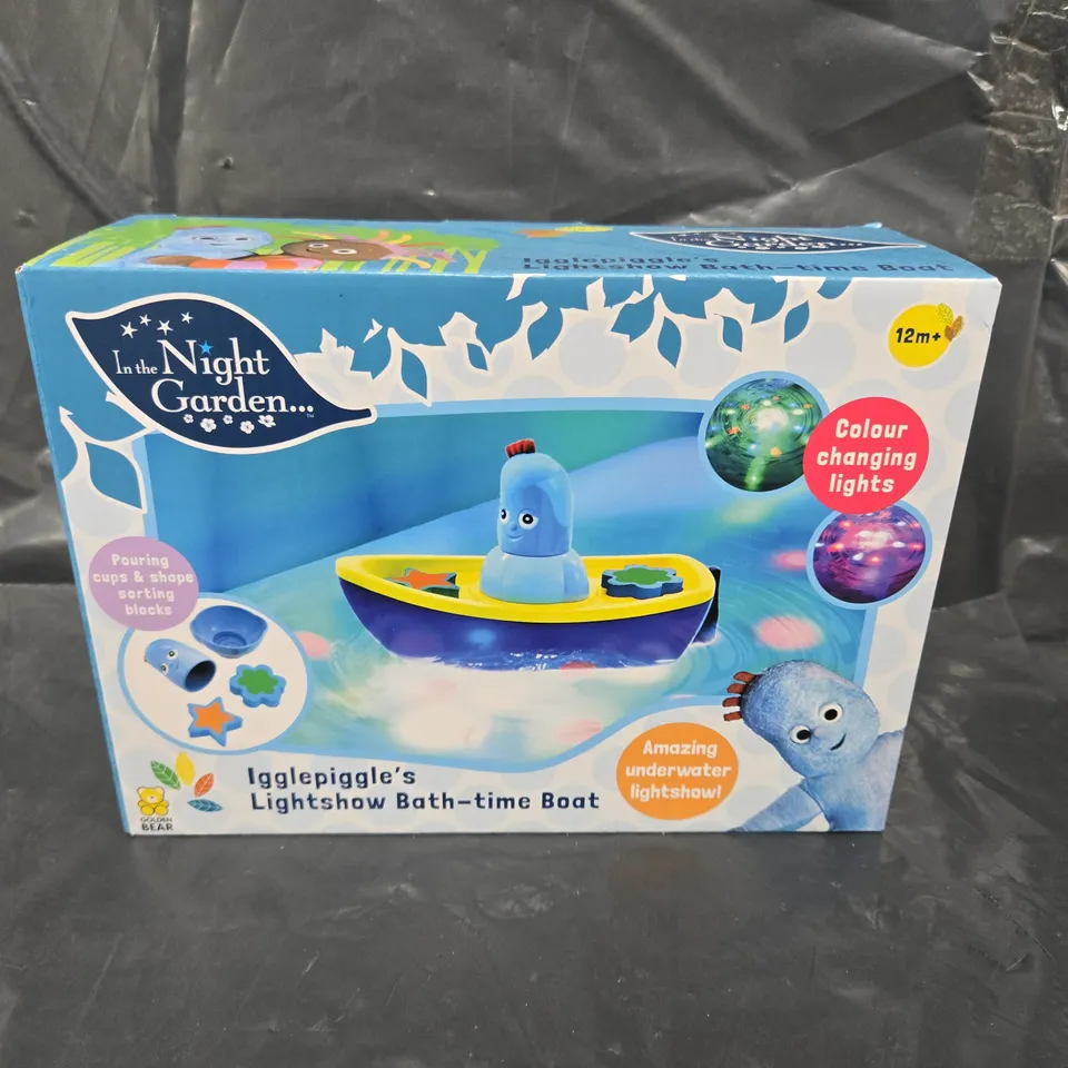 IN THE NIGHT GARDEN - IGGLEPIGGLE'S LIGHTSHOW BATHTIME BOAT