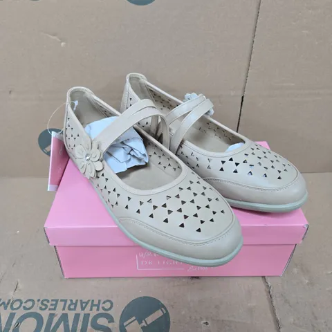 DR LIGHTFOOT GABRIELL BEIGE MARY JANE SHOES – UK 8
