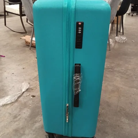 BOXED KEPLIN TRAVEL LUGGAGE BIG SIZE BLUE COLOUR WITH LOCK NUMBERS AND WHEELS 