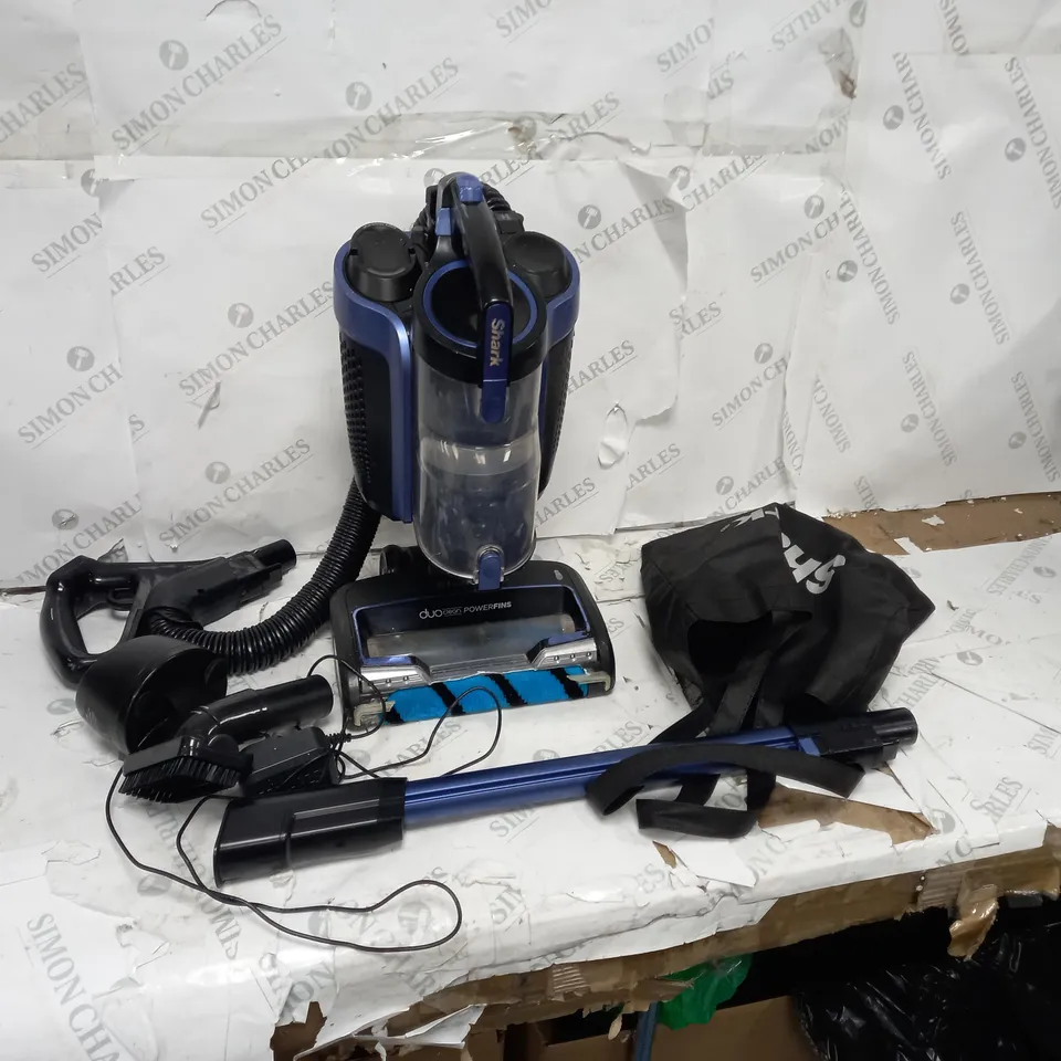 SHARK CORDLESS UPRIGHT VACUUM