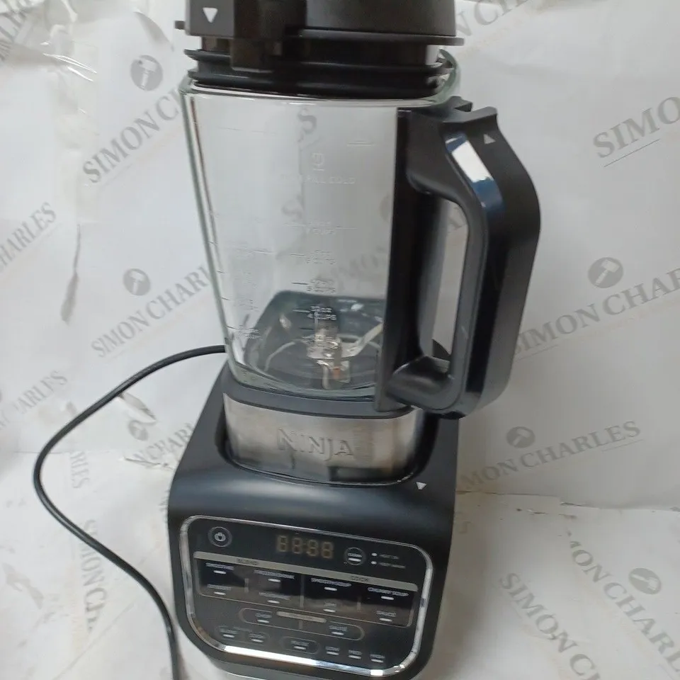 NINJA BLENDER & SOUP MAKER 