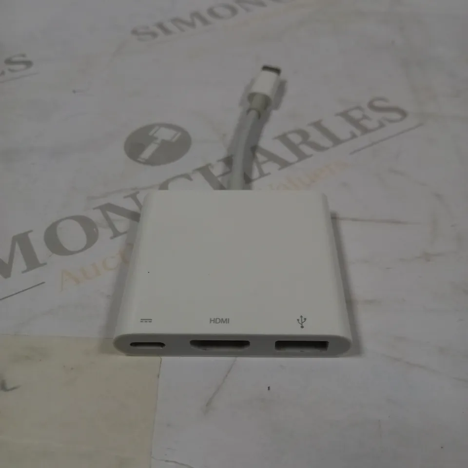 APPLE USB-C DIGITAL AV MULTI-PORT ADAPTOR - WHITE