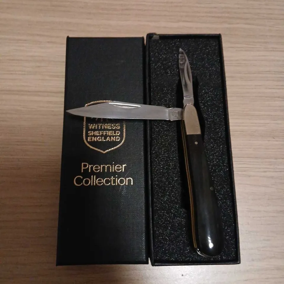 WITNESS SHEFFIELD ENGLAND PREMIER COLLECTION FOLDING KNIFE, SHEFFIELD ENGLAND – PRESENTATION BOX