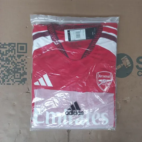 BAGGED ADIDAS ARSENAL FOOTBALL JERSEY IN RED SIZE 4XL