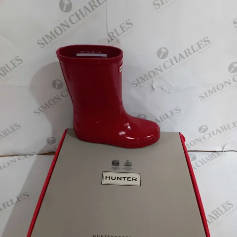 BOXED PAIR OF HUNTER KIDS FIRST CLASSIC GLOSS MILITARY RED UK 11 