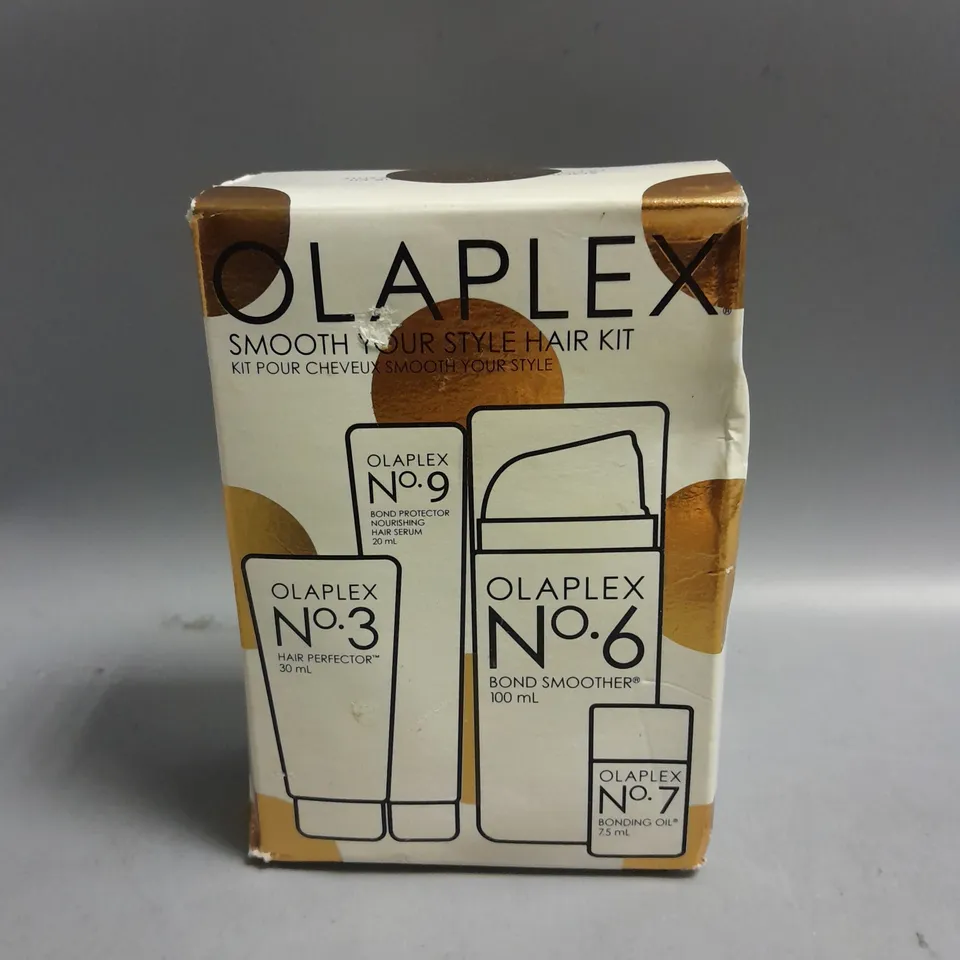 BOXED OLAPLEX SMOOTH YOUR STYLE HAIR KIT 