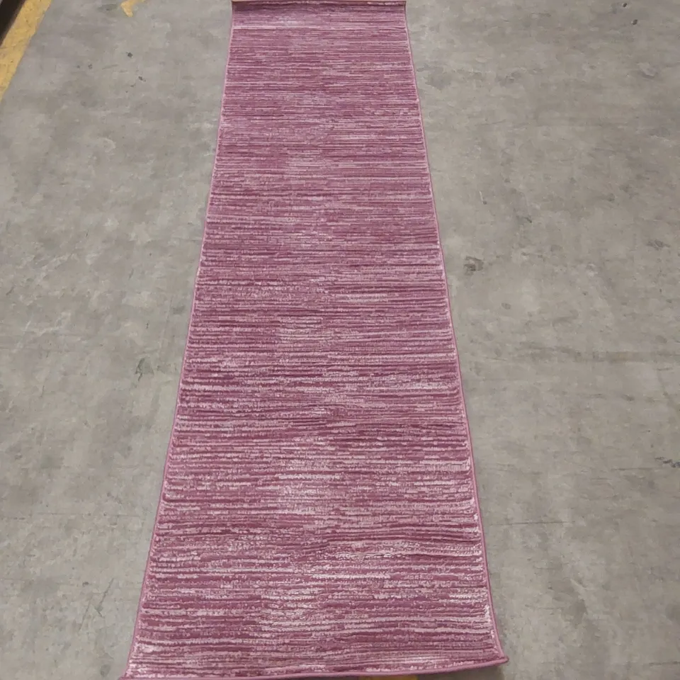 SAFAVIEH VISION RUG - 62 x 240cm