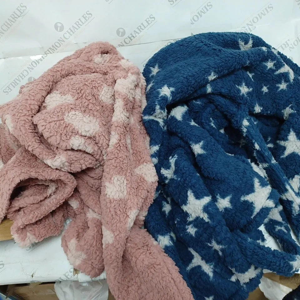 TWO COZEE HOME DRESSING GOWNS SIZE MEDIUM