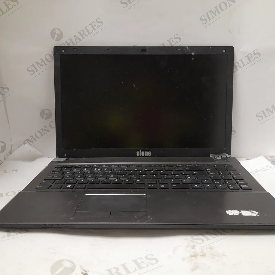 STONE NT310-H CORE I5-4210M 2.66GHZ, 8GB, 500GB, 15.6"