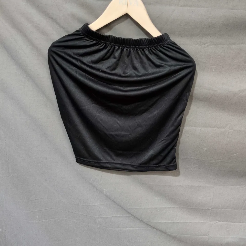 A2Z 4KIDS BLACK CROP TOP WITH ELASTICATED NECKLINE, UK SIZE 11-12