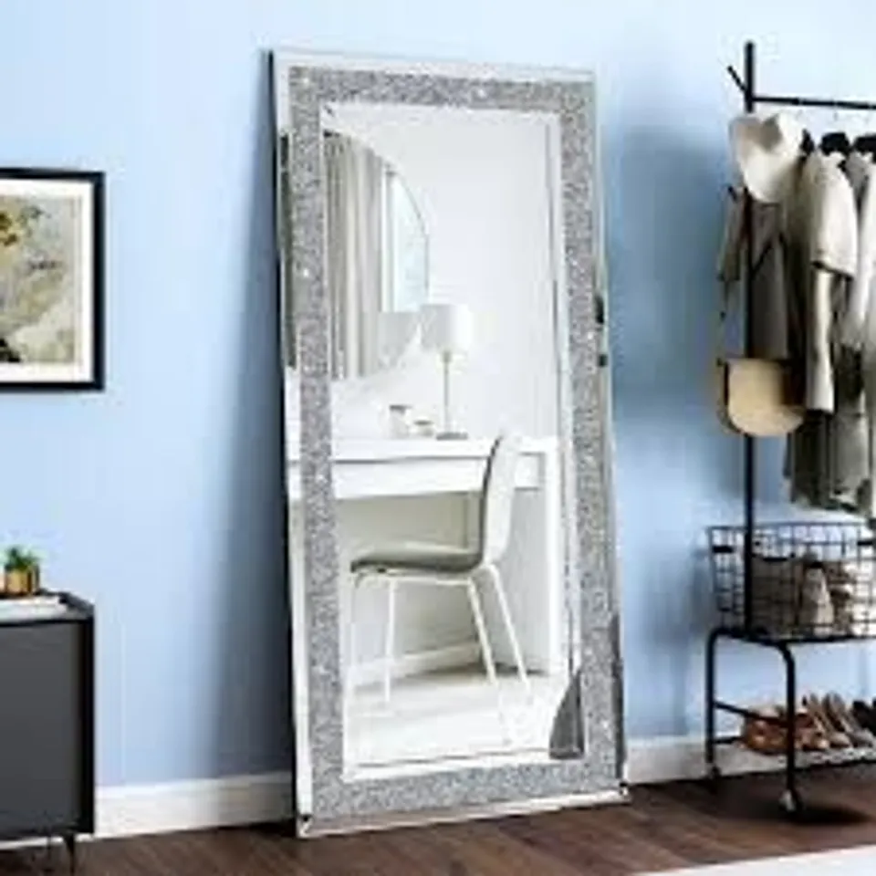 BOXED 71" FLOOR MIRROR, GLASS FULL LENGTH MIRROR WITH CRUSHED DIAMOND FRAME (1 BOX)