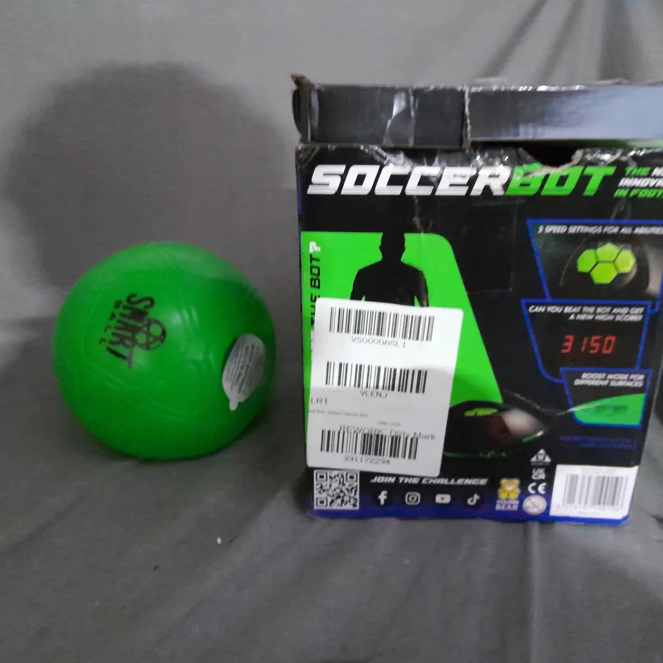 BOXED SMART BALL INDOOR SOCCER BOT