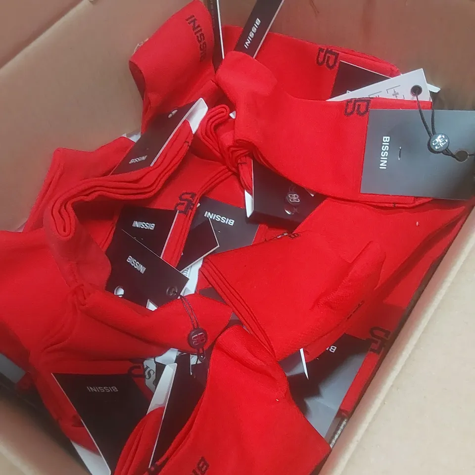 BOX TO CONTAIN APPROX 17 BRAND NEW PAIRS OF BISSINI CYCLING SOCKS - RED // SIZE: XXL // 1 PAIR PER PACK