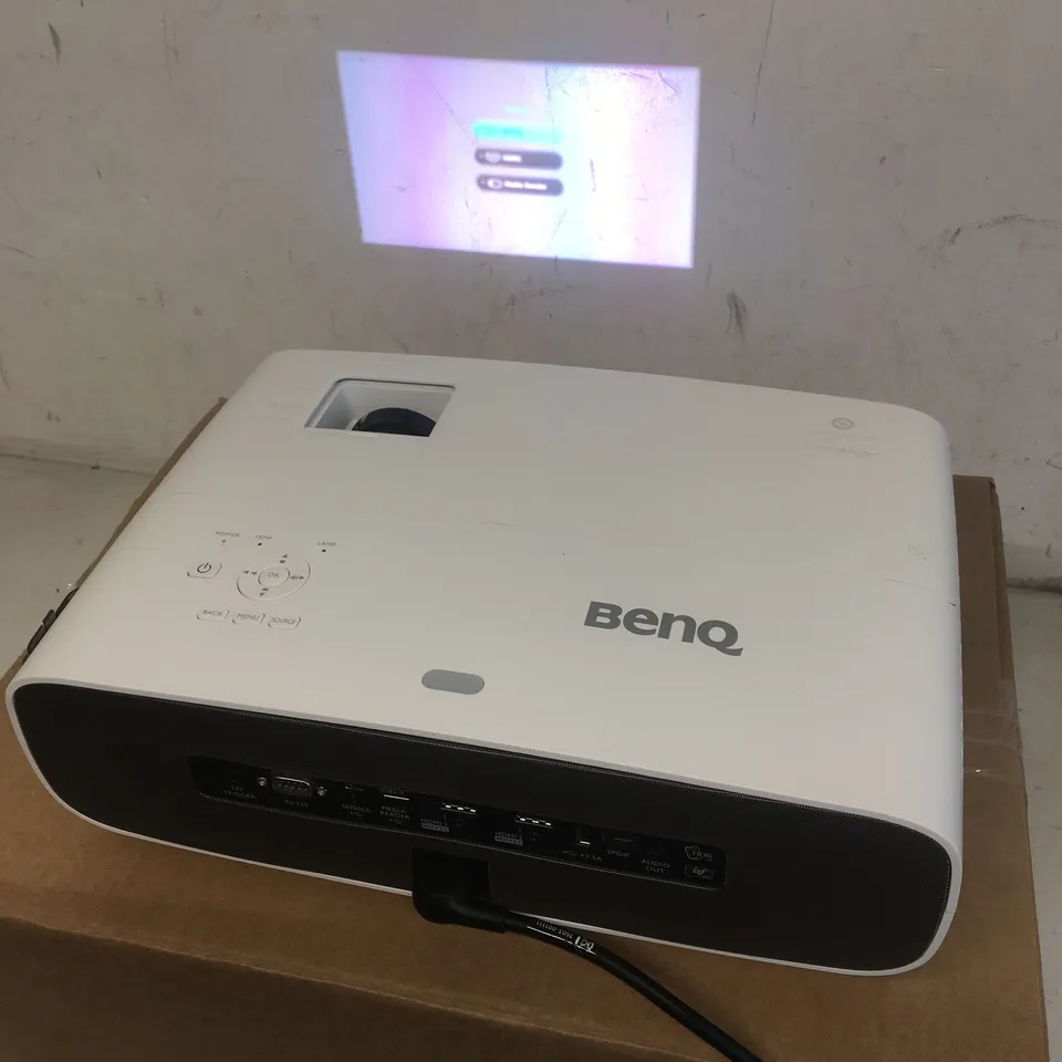 BENQ W2700 4K HDR CINEMATIC PROJECTOR