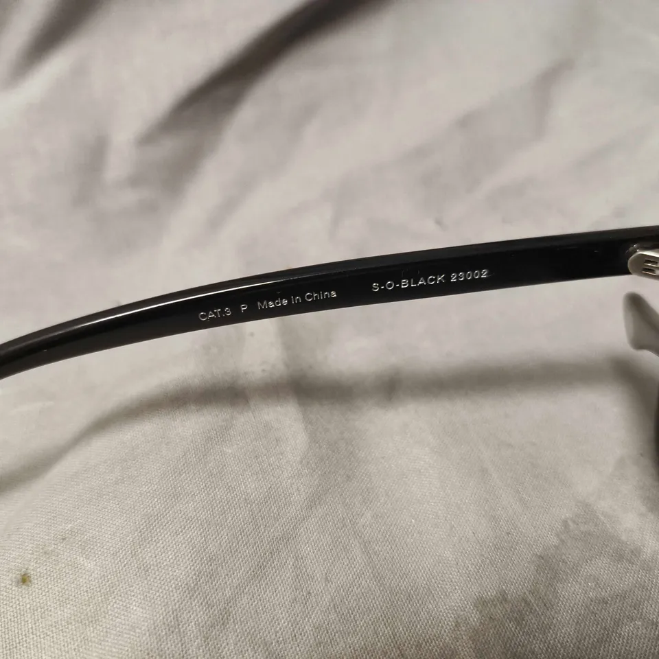MELLER SUNGLASSES – S.O. BLACK (23002)