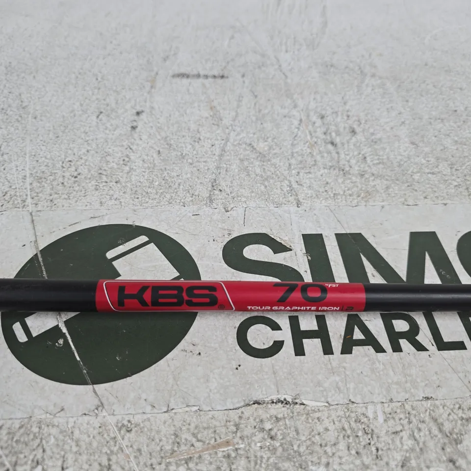 GOLF IRON WITH KBS TOUR GRAPHITE 70 SHAFT & SUPERSTROKE GRIP