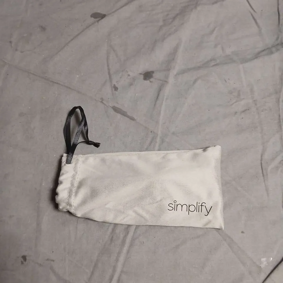 SIMPLIFY SUNGLASSES – BLACK FRAME