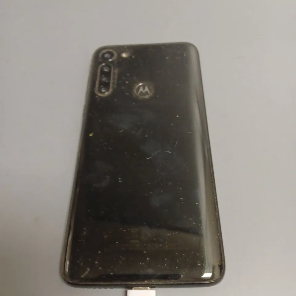 MOTOROLA MOTO G8 POWER