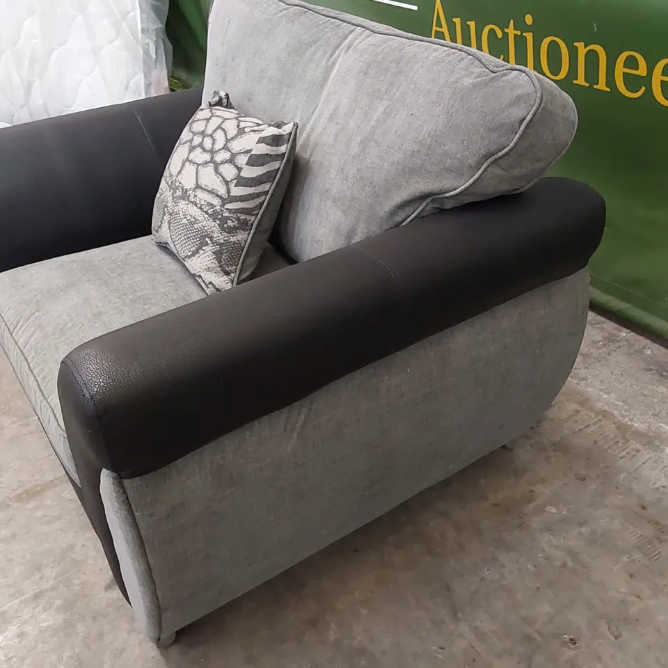 QUALITY DESIGNER HILTON CHAIR - BLACK/CHARCOAL 