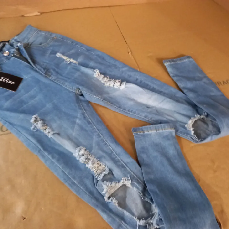 DENIM WISE SKINNY FIT JEANS - UK 6