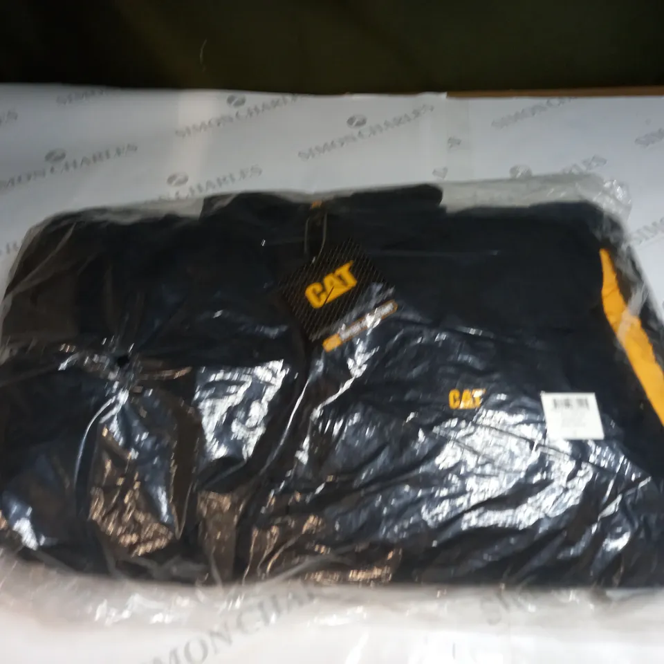 BAGGED CAT ARCTIC ZONE VEST SIZE L 