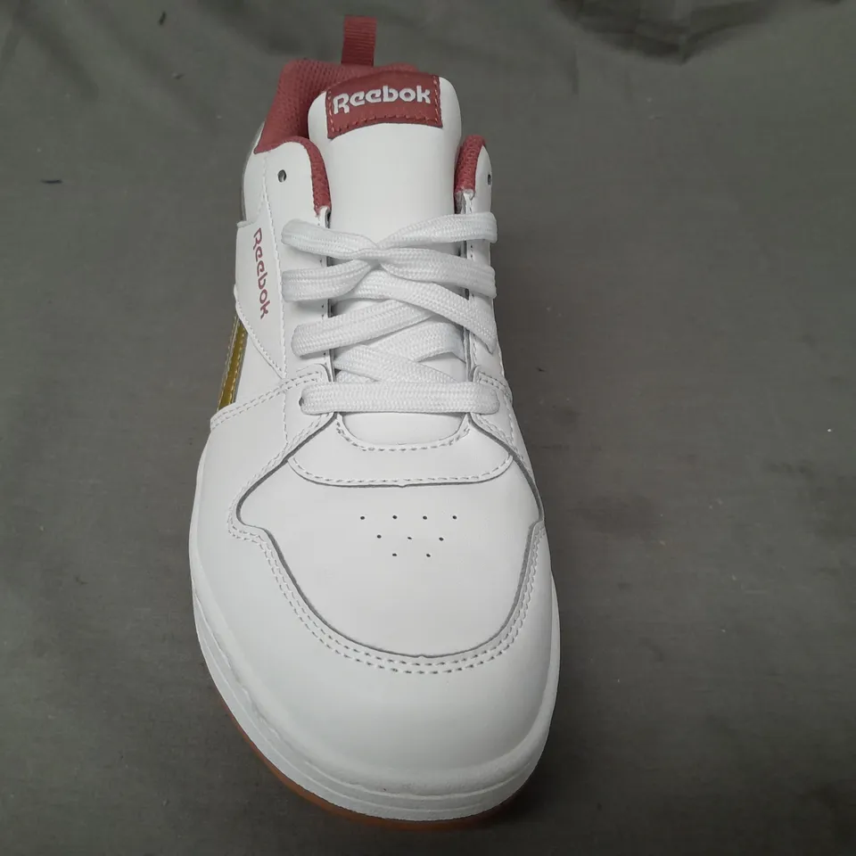 PAIR OF REEBOK TRAINERS IN WHITE/BERRY/GOLD UK SIZE 5.5