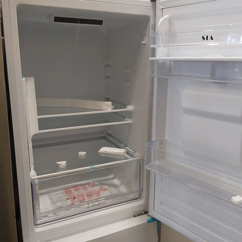 SIA SFF17650W WHITE 50/50 FRIDGE FREEZER - UNPROCESSED RAW RETURN