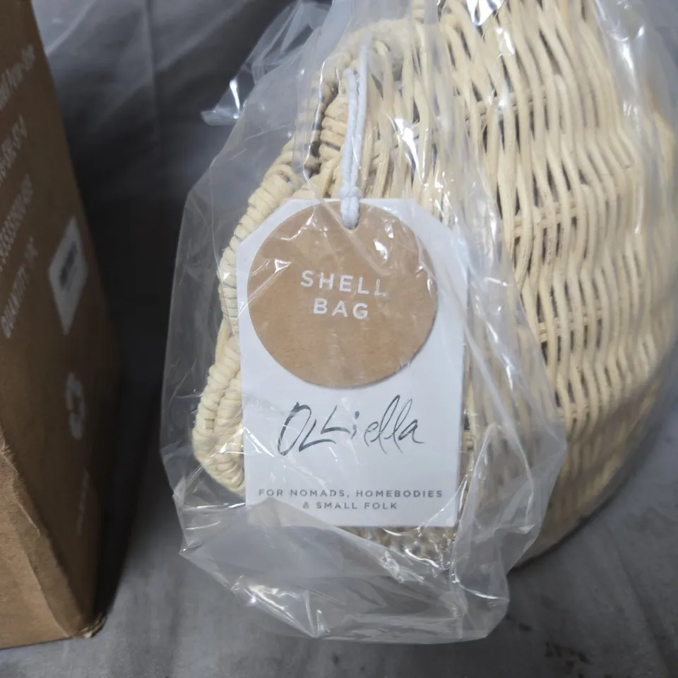BOXED OLLI ELLA SHELL PURSE - STRAW