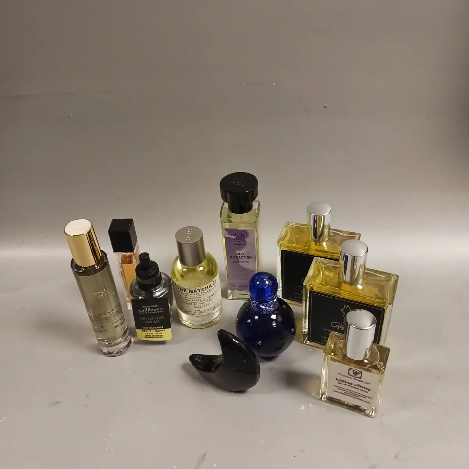 BOX OF 10 UNBOXED ASSORTED FRAGRANCES TO INCLUDE WALLFLOWERS PRICKLY PEAR, ZARA SENSUAL OUD AND NARCISO RODRIGUEZ ETC