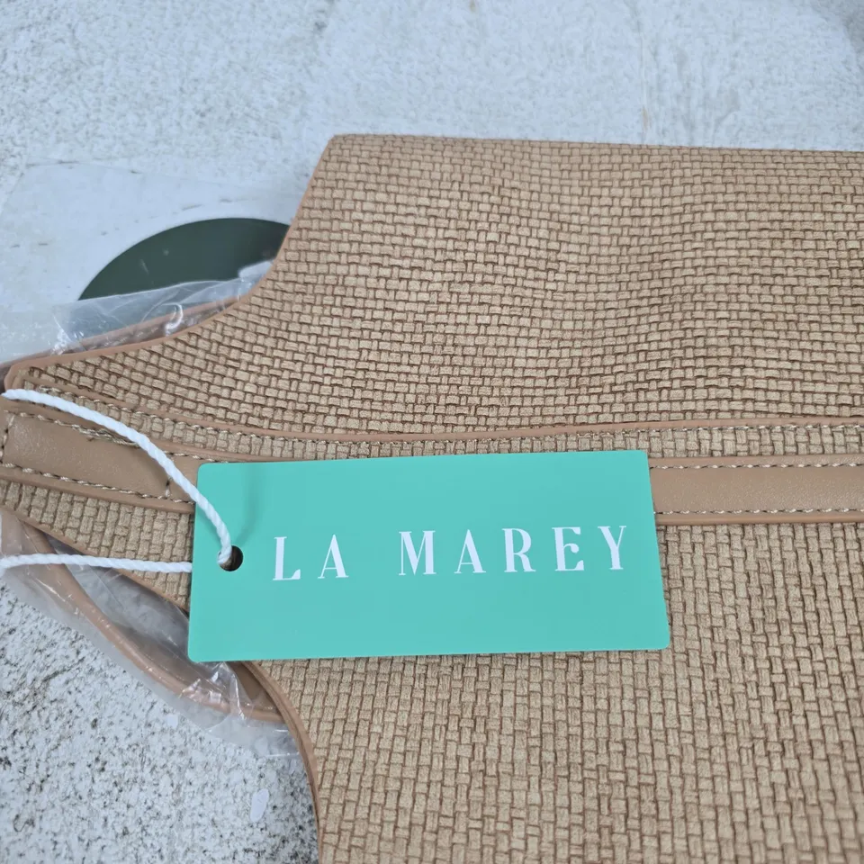 LA MAREY WOVEN TOTE BAG WITH MATCHING CLUTCH – BEIGE (TWO-PIECE HANDBAG SET)