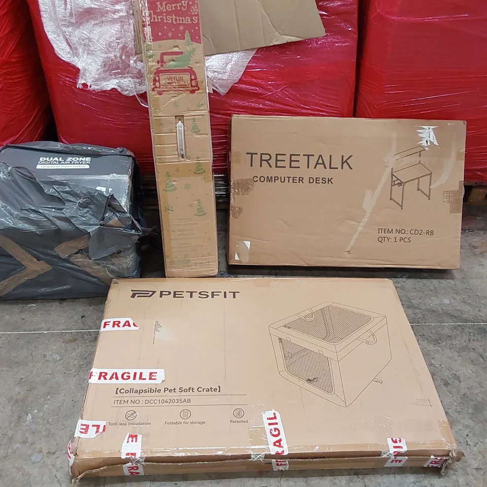 PALLET OF ASSORTED ITEMS INCLUDING: AIR FRYER, PET CRATE, COMPUTER DESK, 6FT ARTIFICIAL CHRISTMAS TREE