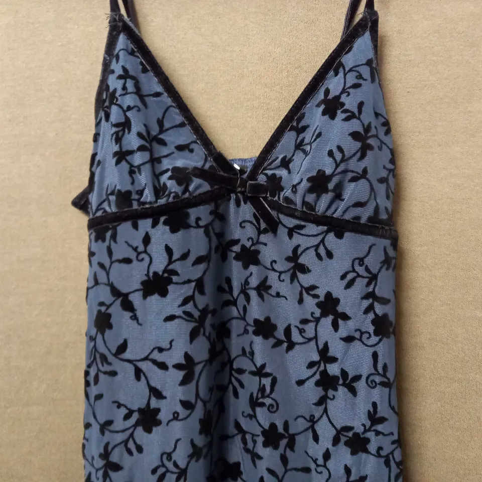 MOTEL MEVILA DRESS WITH FLORAL DESIGN IN NAVY/BLACK - XXS
