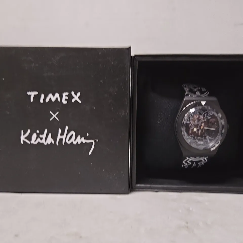 BOXED Q TIMEX X KEITH HARING RUBBER STRAP WATCH 