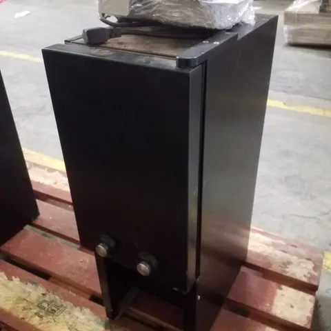 DUAL MILK BLACK REF DISPENSER