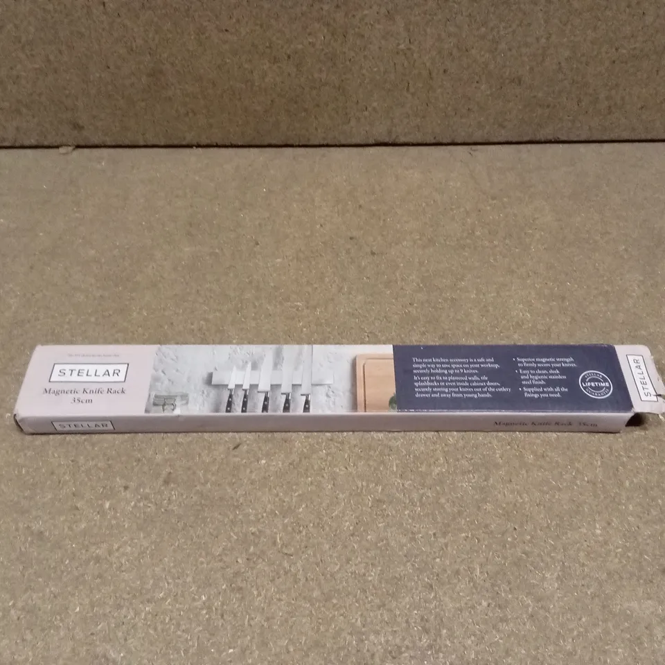 BOXED STELLAR MAGNETIC KNIFE RACK 35cm