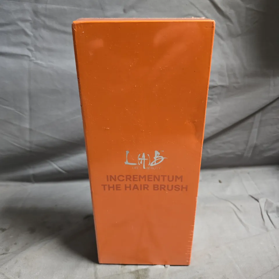 LAB INCREMENTUM HAIR BRUSH 