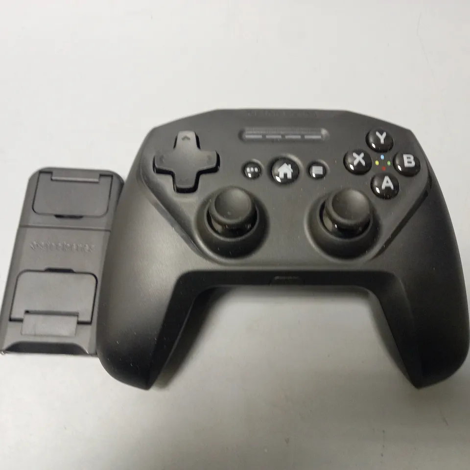 STEELSERIES NIMBUS+ CONTROLLER