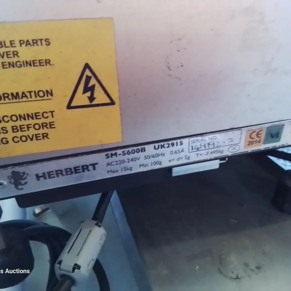 HERBERT DIGITAL SCALE & SHRINK WRAP DISPENCER