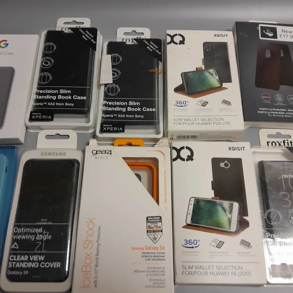 LOT OF APPROXIMATELY 25 ASSORTED PHONE CASES
