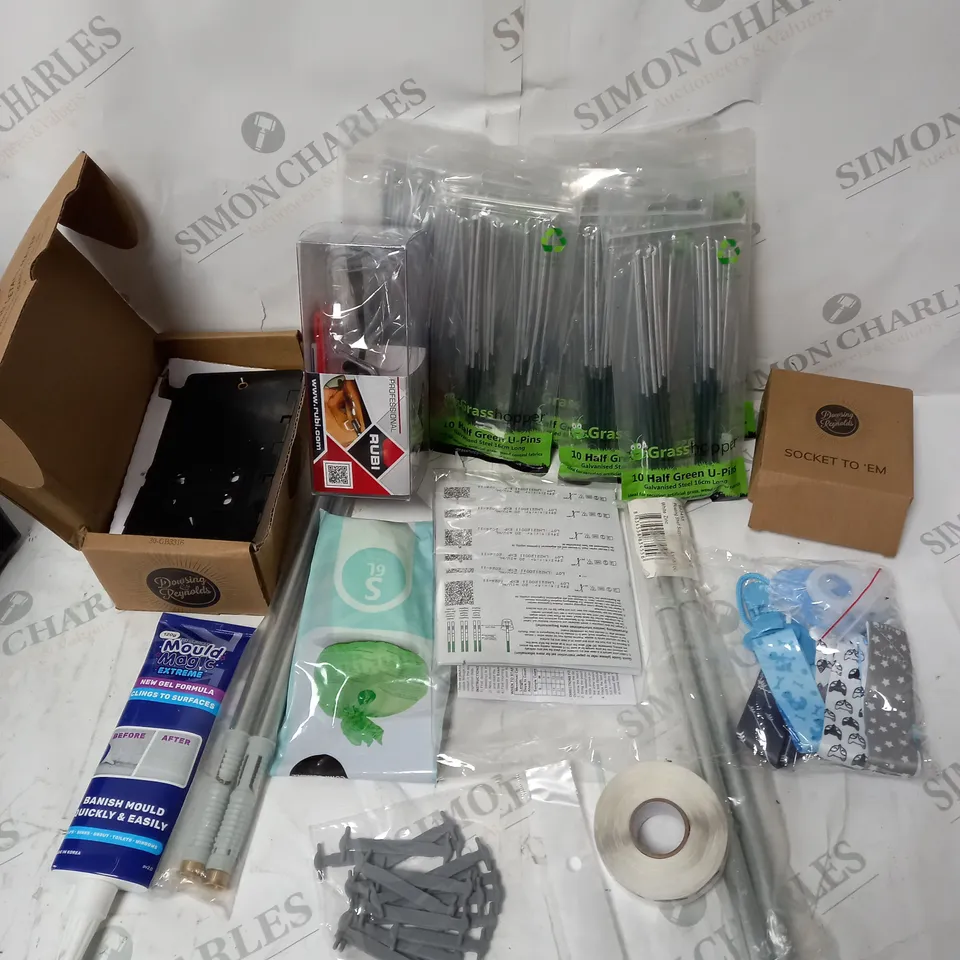 APPROXIMATELY 20 HOUSEHOLD ITEMS INCLUDING GREEN U PINS, PROFESSIONAL GOGGLES