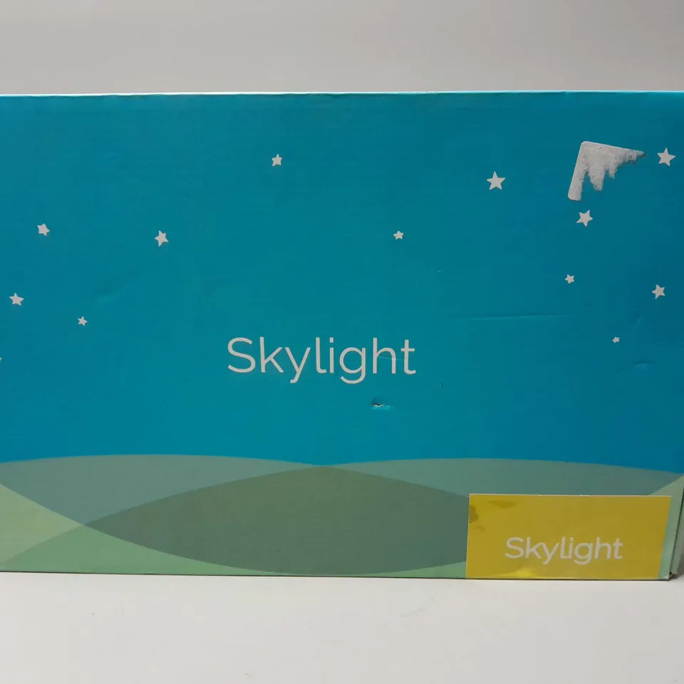BOXED SKYLIGHT FRAME 10 INCH WIFI DIGITAL PICTURE FRAME