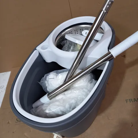 SPIN MOP BUCKET SYSTEM