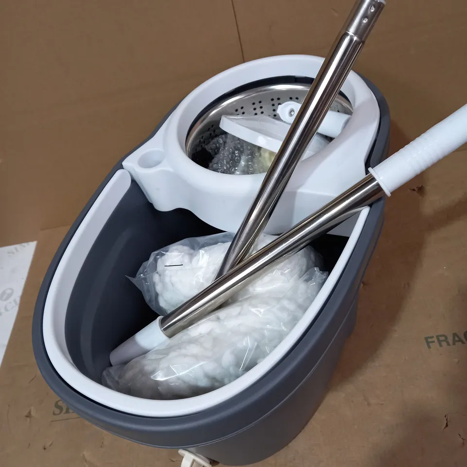 SPIN MOP BUCKET SYSTEM 