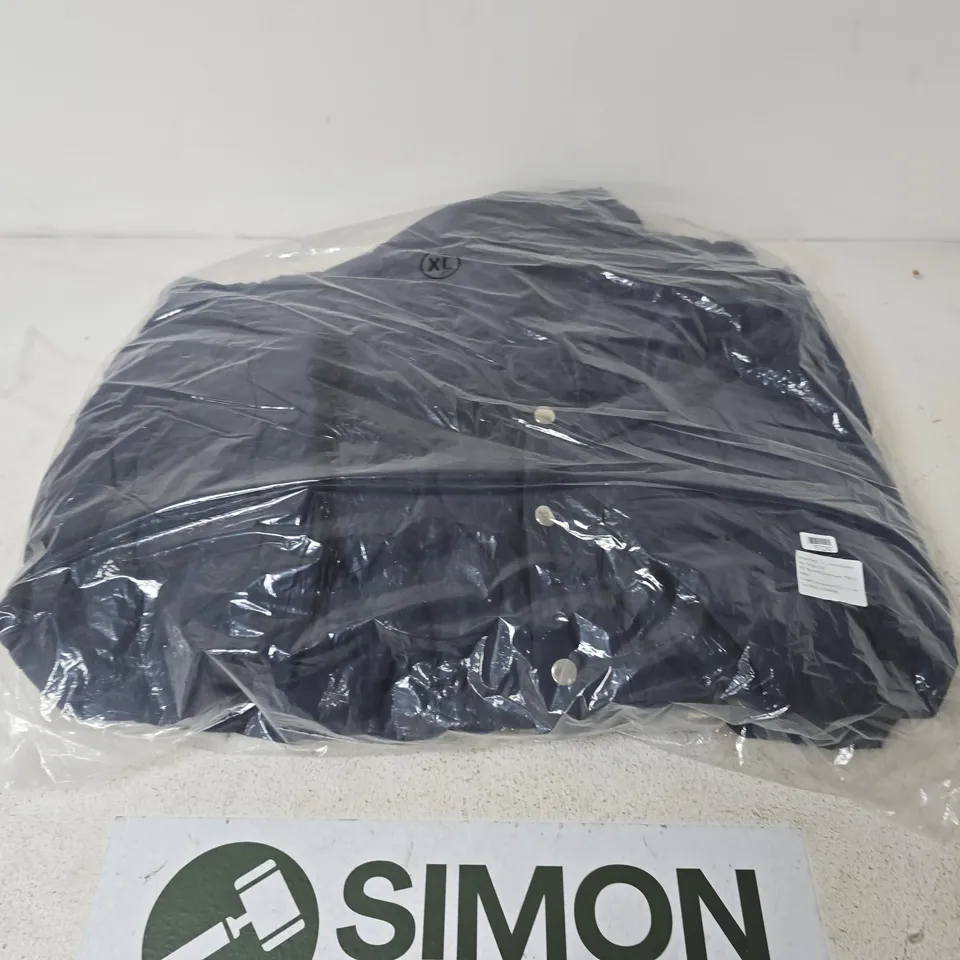 APPROXIMATELY 12 ASSORTED TAMSY COATS IN NAVY IN VARIOUS SIZES